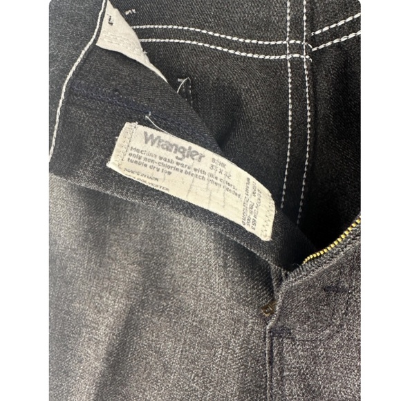 Vintage 1970’s Wrangler Men’s Regular Fit Dress Pants in Dark Grey • 33W x 32L - Picture 10 of 10
